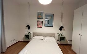 Myhome Cola Montano Milan